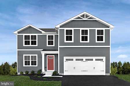 26 Charlotte St Hagerstown, MD 21740