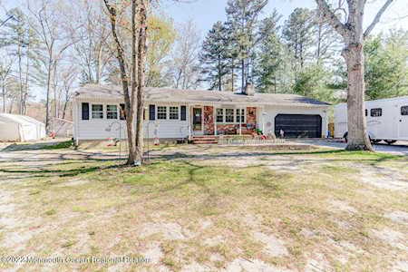 151 Thompson Bridge Rd Jackson, NJ 08527