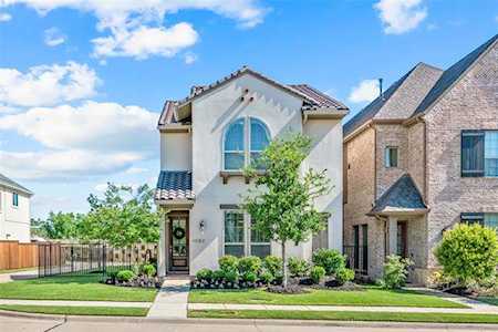 1062 Drew Lane Allen, TX 75013