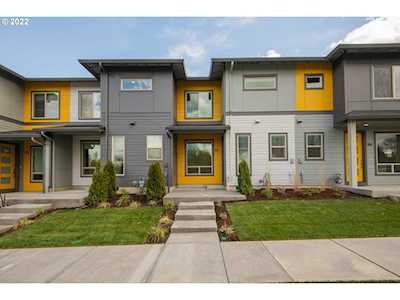 184 SW Lancaster Ct Troutdale, OR 97060