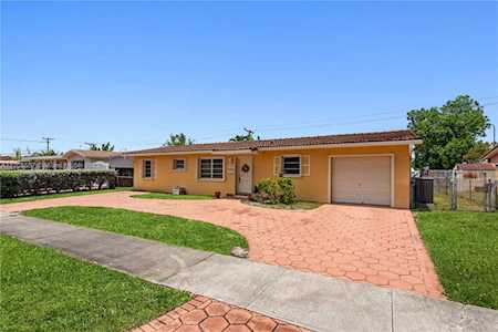 5340 SW 96th Ave Miami, FL 33165