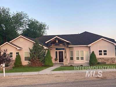 2793 N Mountain View Boise, ID 83704-6236