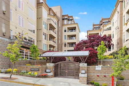 225 4th Ave #A501 Kirkland, WA 98033