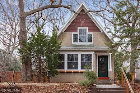 2354 Chilcombe Avenue Saint Paul, MN 55108