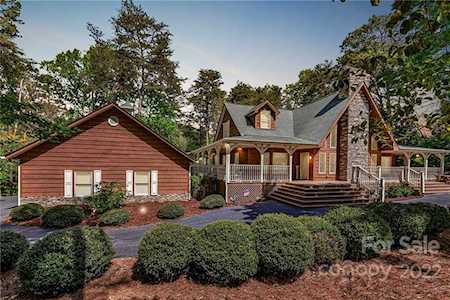 9346 Island Point Rd Sherrills Ford, NC 28673