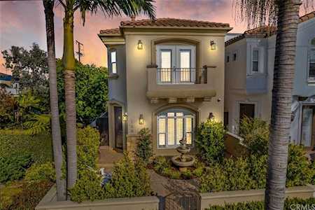106 Granada Ave Long Beach, CA 90803