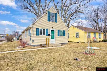 548 Mckinley Ave North Mankato, MN 56003