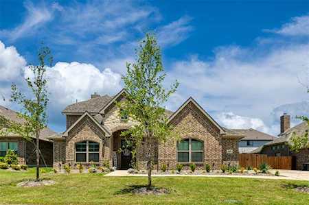 4405 Dandelion Lane Midlothian, TX 76065