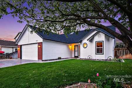 1872 N Cool Creek Ave Meridian, ID 83646