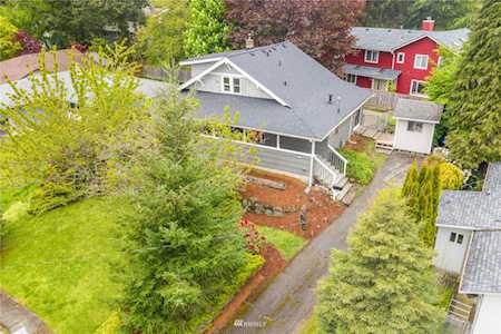 4301 225th St SW Mountlake Terrace, WA 98043