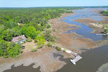 5355 Creek View Ln Hollywood, SC 29449