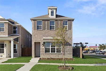 7597 Regal Lane North Richland Hills, TX 76180
