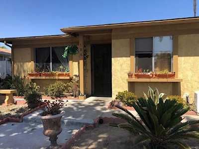 186 Magdalena Drive Oceanside, CA 92057