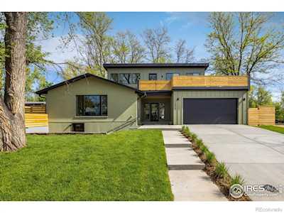 2575 Glenwood Dr Boulder, CO 80304