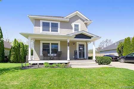 452 Waverly Lane Genoa Twp, MI 48843