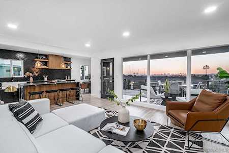 5527 San Onofre Terrace San Diego, CA 92114