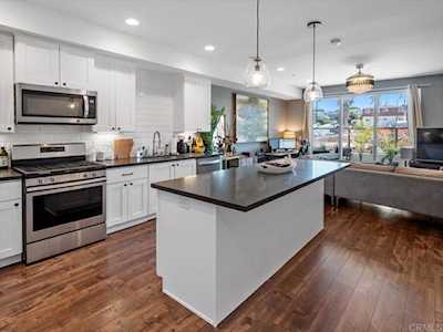 4100 Voltaire Street #216 San Diego, CA 92107