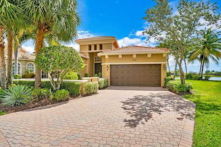 9061 Via Elegante Wellington, FL 33411