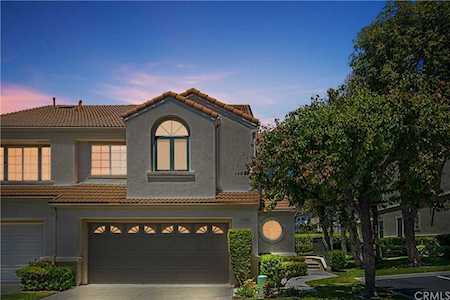 27689 Rubidoux Mission Viejo, CA 92692