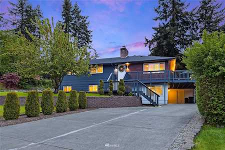 1811 S 223rd St Des Moines, WA 98198