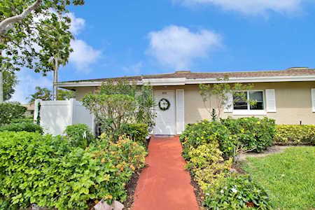 8732 Tyrone Terrace Boca Raton, FL 33496