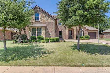 2622 Nottingham Place Grand Prairie, TX 75050