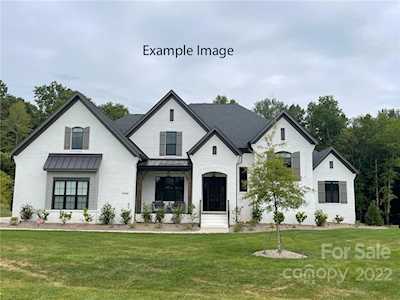 4200 Carmel Acres Dr Charlotte, NC 28226