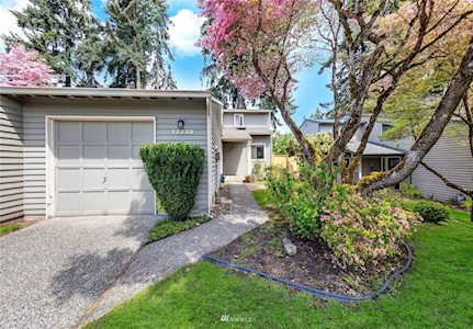 13236 NE 139th Place Kirkland, WA 98034