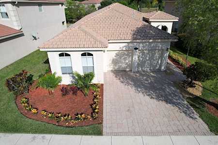 10520 Marsh Street Wellington, FL 33414