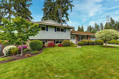 12032 SE 52nd St Bellevue, WA 98006