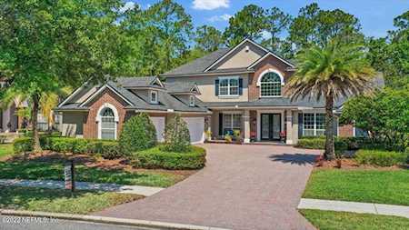 413 Labarre Ct St Johns, FL 32259