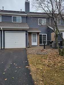 1830 Donegal Drive #11 Woodbury, MN 55125