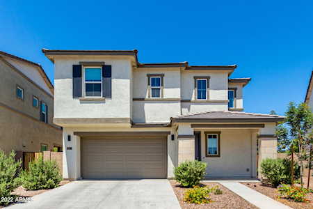 1190 N Burbank Court Chandler, AZ 85225