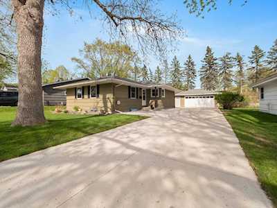 629 Park Valley Drive E Hopkins, MN 55343