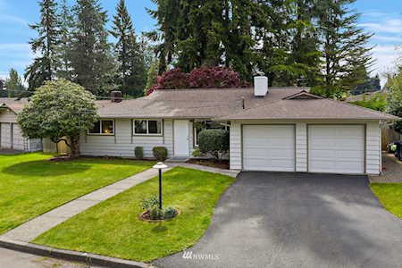 16611 NE 26th St Bellevue, WA 98008