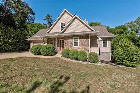 2845 Lakefront Dr Belmont, NC 28012