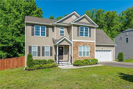 5825 Autumnleaf Dr Chesterfield, VA 23234