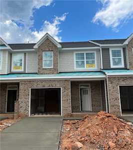 2006 Bexar Trl Matthews, NC 28105