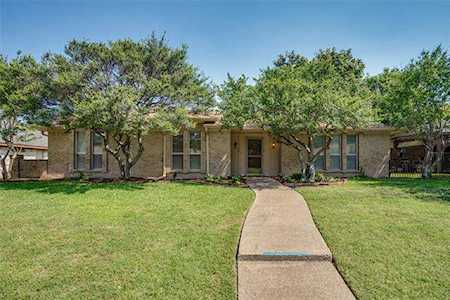 2709 Deep Valley Trail Plano, TX 75023