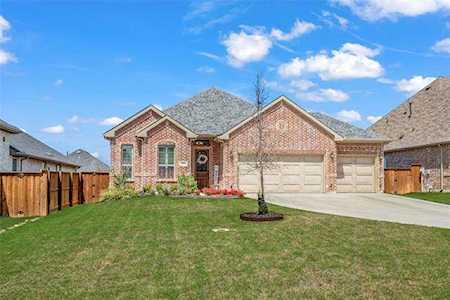 1004 Calumet Court Roanoke, TX 76262