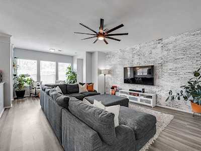 6552 Fairview Drive Watauga, TX 76148