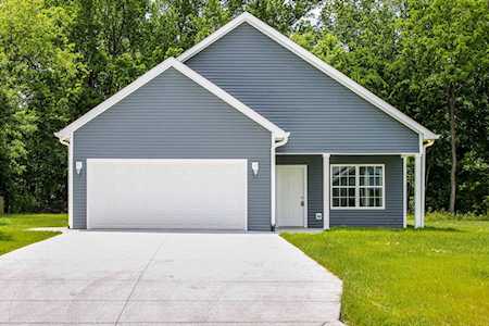 205 Shady Grove Rd Manchester, TN 37355
