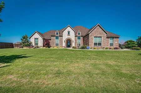 111 Shoreside Trail Waxahachie, TX 75165