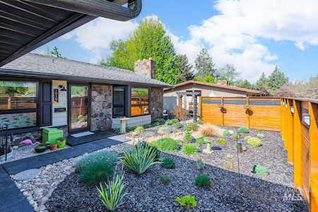 1919 W Suncrest Drive Boise, ID 83705