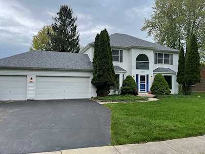 1420 Carriage Ln Bolingbrook, IL 60490