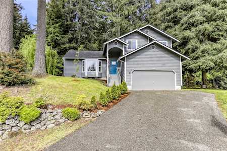 8709 Karolena Place NE Bremerton, WA 98311