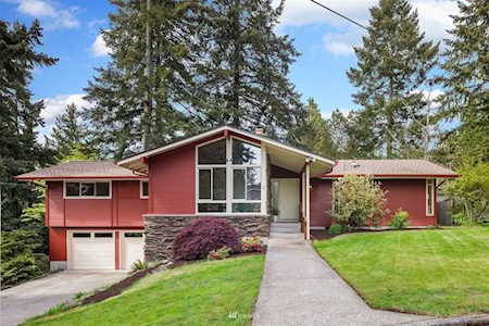 14423 SE 23rd Place Bellevue, WA 98007