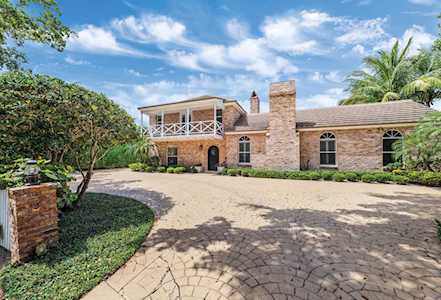 107 Bowsprit Drive North Palm Beach, FL 33408