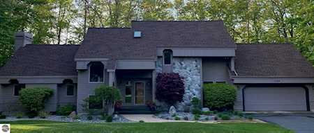 3782 Village Circle Drive Traverse City, MI 49686