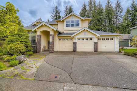 34911 Rhododendron Dr SE Snoqualmie, WA 98065